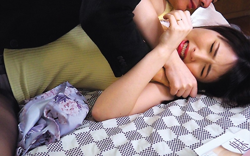 ドスケベな身体の人妻たちをメチャクチャに！+「夫の変態上司に…」ディレクターズカット完全版を収録！ 涼川絢音 真木今日子 風間ゆみ 加藤あやの 香椎りあ