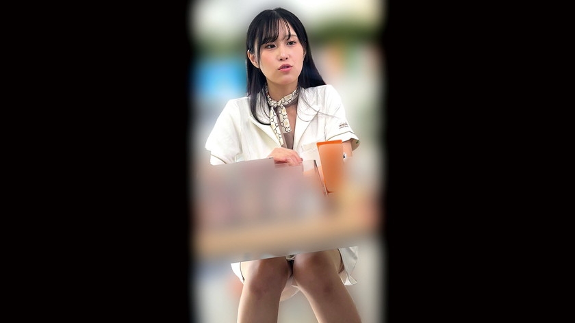 美容部員狩り 4 一流百貨店新宿店1階化粧品売り場勤務4名 画像2