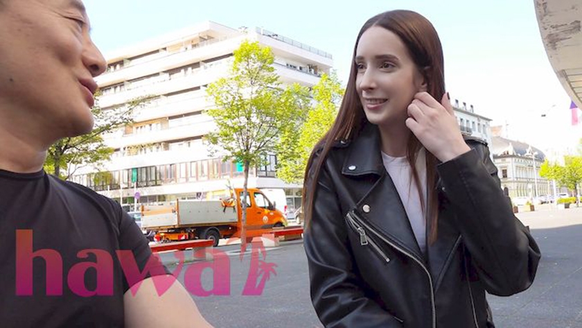 710WAWA-042 くびれ巨乳の海外美女が日本男児の極硬ち○ぽで中出し絶頂！ サンプル画像 1枚目