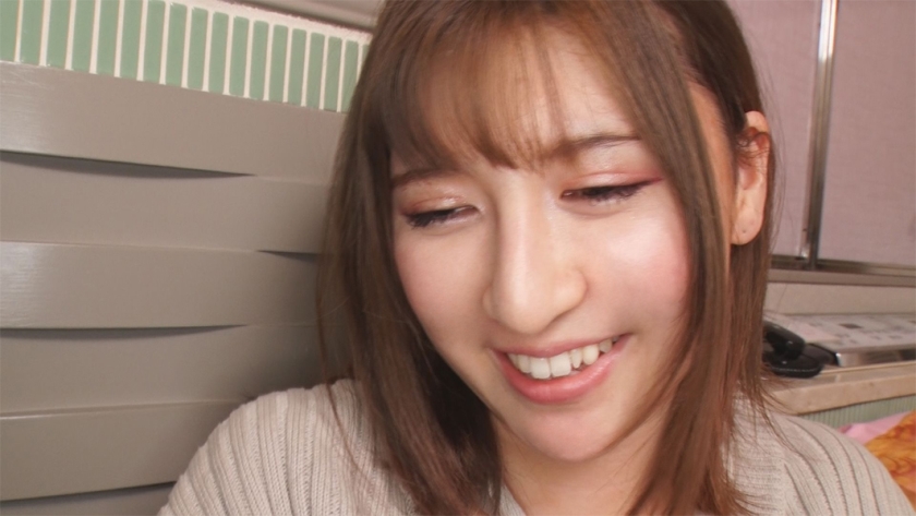 隠れ人妻ナンパ 結婚してないフリしててもバレバレな奥さま 8時間_13