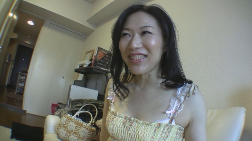 三十路四十路五十路の可愛いおばさんのくせに…。剛毛ま〇こ黒マン毛ボーボー!! 2枚組470分 画像7