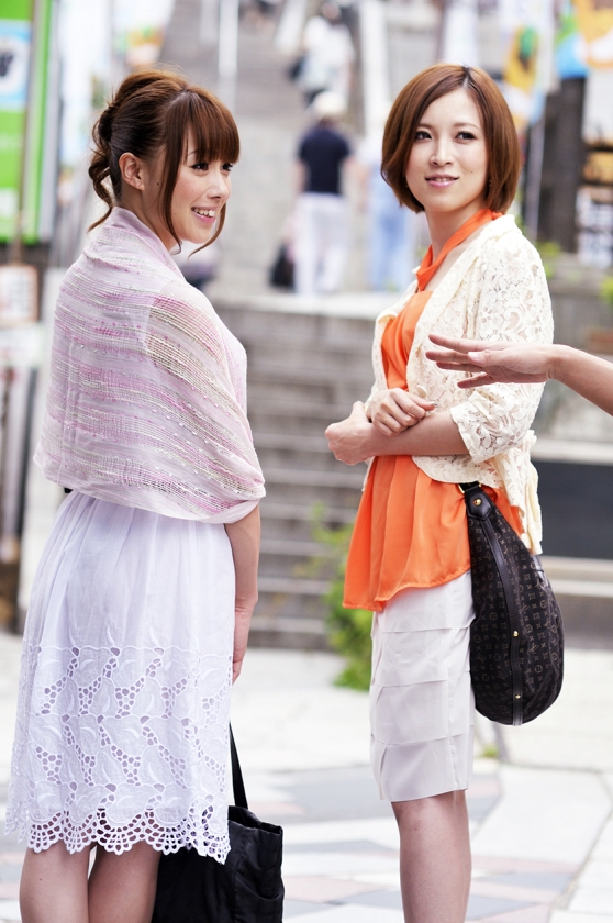 女子旅中の人妻をハメ倒せ！！旦那抜きで開放的になっている若奥様が狙い目！温泉地を旅行中の奥さんと旅先セックス 18名_6