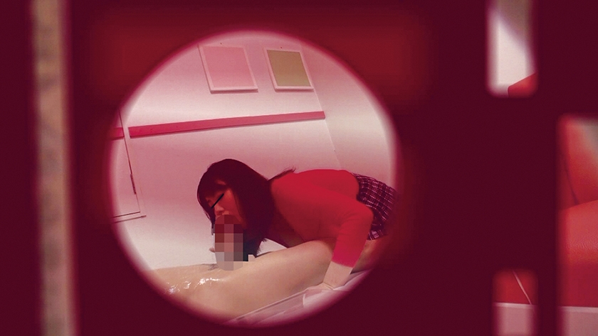 「まさか本当にヤレるとは…」口コミを信じ潜入取材！ 怪しくエロい裏風俗の実態 2 18人 4時間_13