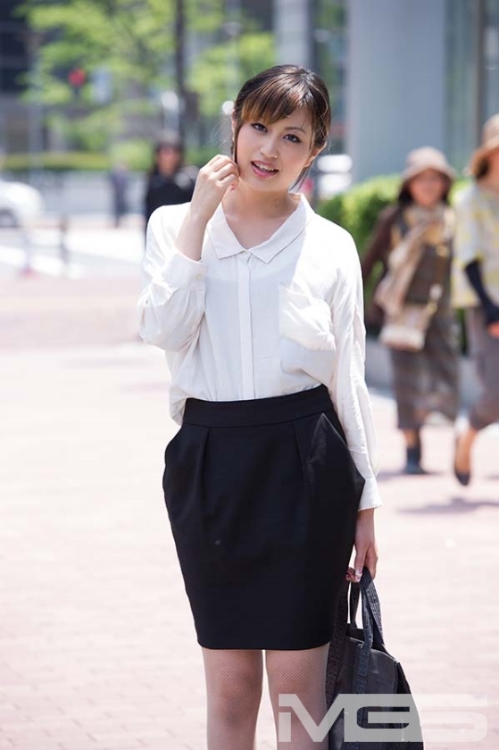 素人なし崩しプロデュース！手が出せそうで出せなかった可愛すぎる同僚社員とセックスさせます！！ 3_14