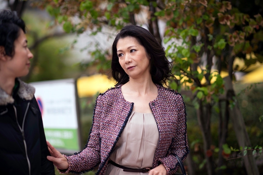 女ですもの誘われたい ナンパされた若い男のチ○ポで閉ざされたつぼみが再び開花する熟女たち15人 4時間_9