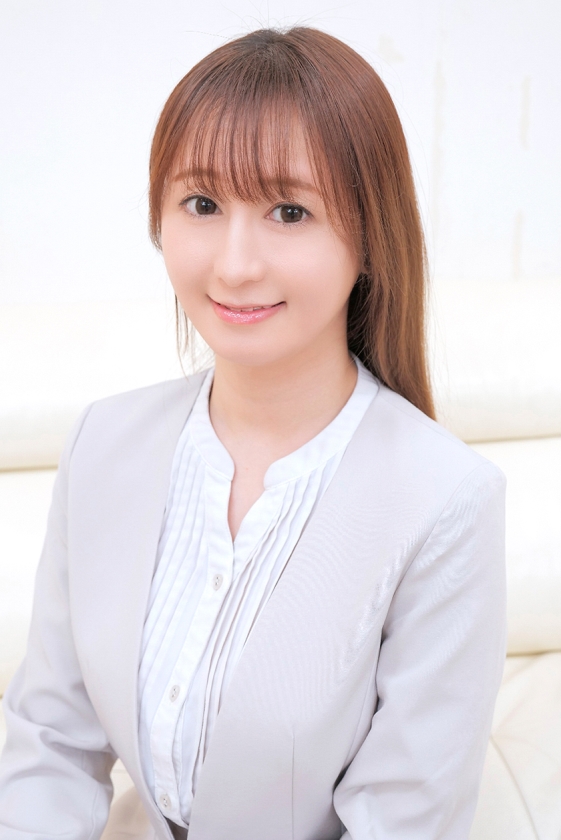 優しくて綺麗な働くお姉さん！「童貞君の早漏改善のお手伝いしてくれませんか？」 社会に揉まれてサバサバした綺麗なお姉さんが童貞君にドキドキ膣キュンしちゃって生中出し筆おろし！ 画像11
