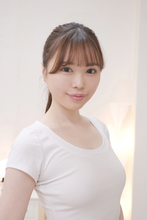 際どい回春マッサージで勃起したチ○ポをマ○コに押し当てパンツ越し挿入で誘う確信エステティシャン 挿れたがり巨乳お姉さんの誘惑 九井スナオ 宮本さと美 夕木こいろ 画像1