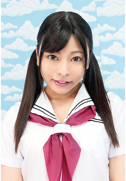 代々木で見つけた優しい女子に18cmメガチ○ポを素股してもらったらこんなヤラしい事になりました。 岬あずさ