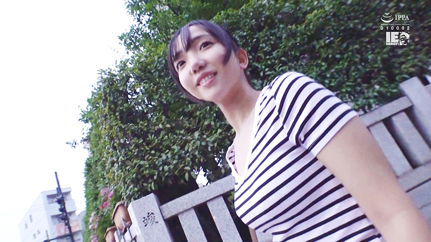 素人女子大生限定！狭いお風呂で密着混浴体験してもらえませんか！？火照る身体！おっぱいポ●リ！ウブな女子は恥ずかし過ぎて赤面涙目！あちこち舐めてキレイにしたらそのまま生中出しSEXしちゃいました！ 美咲音 画像1