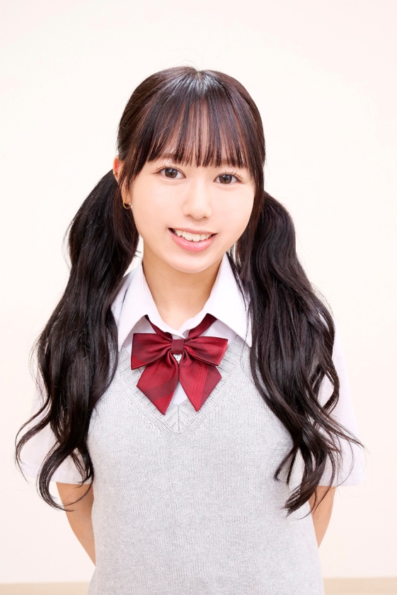 素人限定巨大ディルド挿入チャレンジ！18cmメガサイズを根元まで挿入できたら賞金100万円！でもやっぱり生チンが欲しくなっちゃって！？ 綾美なな_0