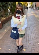 顔出し【個人撮影】発育良好の奥手なギャルの裏バイト_ぶっかけ～中出しまでされて頑張っている姿は必見です。