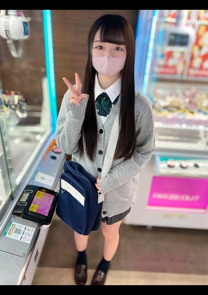 顔出し【個人撮影】ちびかわオマ○コちゃんとのハメ撮り_最終的に中出しまでさせてくれました。