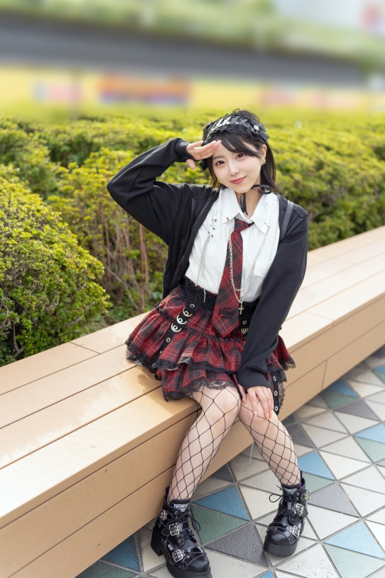 SNS動画万バズフォロワー爆増話題騒然おち〇ぽコンサル 売れたくて売れたくて仕方ない不祥事で解散した地下アイドルをかわいくHにバズらせプロデュース いんすた 413INSTV-690 サンプル画像1