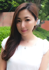 欲求不満な巨乳美人人妻が旦那に内緒のAVバイト