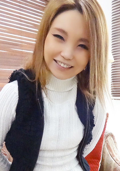 SNSで知り合ったお姉さんを素人AV投稿