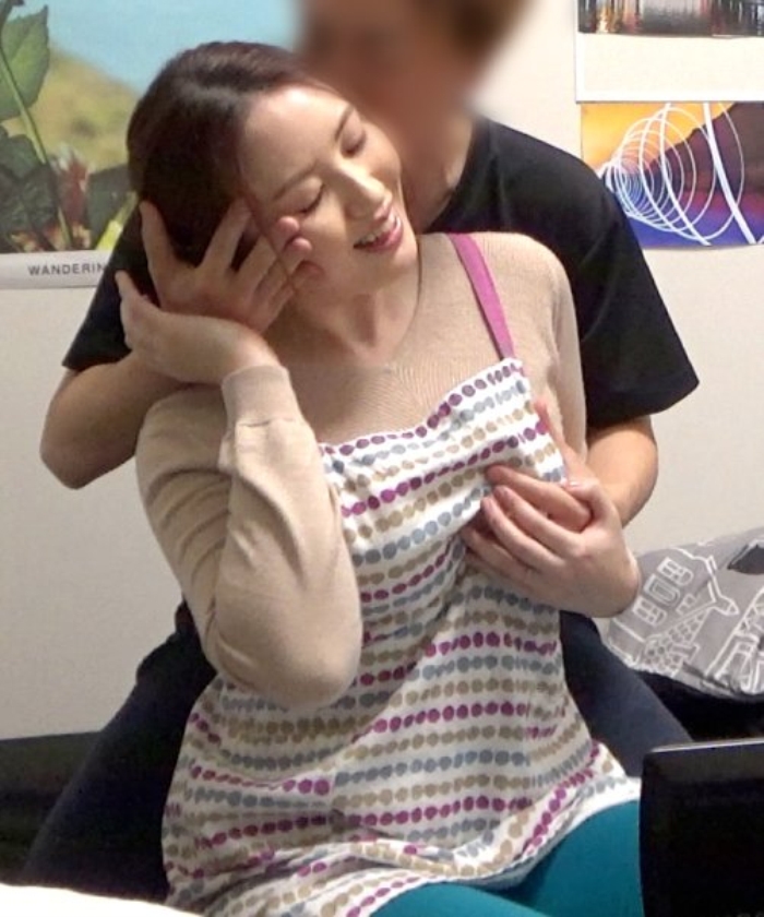 「おばさんレンタル」サービスリターンズ112 お願いすればこっそり中出しセックスまでさせてくれるエロくて優しいおばさんともっとすげーセックスがしたくなったのでおかわりしてみた_1