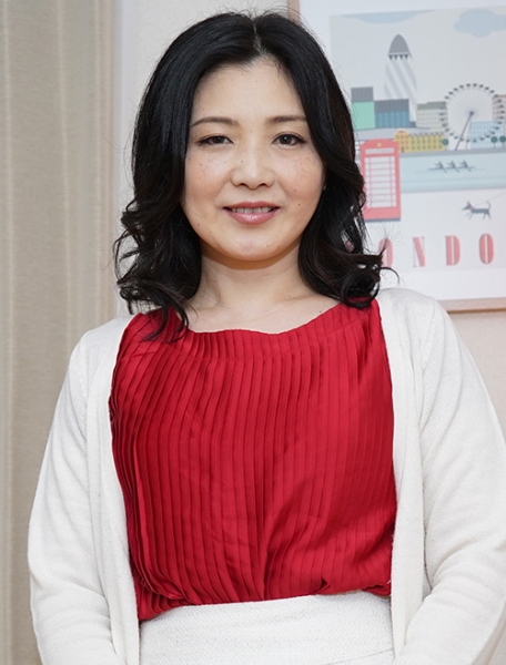 さえこ
