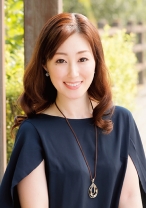 Aカップ貧乳美人妻乳首フル勃起中出しセックス!!