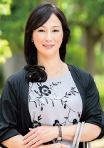 清楚系ドスケベ五十路妻ポルチオ快感中出しセックス！！