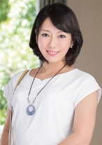 敏感デカクリ淫乱妻エビ反り連続絶頂中出しセックス！！