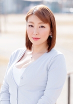 ふんわり美巨乳奥さま潮吹き絶頂中出しセックス！！