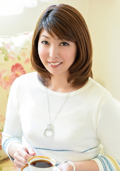 母性溢れる四十路妻ナンパ即ハメ中出しセックス！！