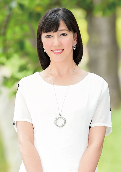 元モデルハーフ美人妻潮吹き連続アクメ中出しセックス！！