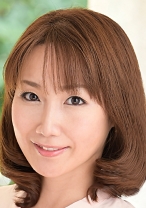 会員制クラブを切り盛りするけいは、45歳になって貫禄と色気そして性欲が爆アゲ中。柳腰をくねらせ潮吹き披露！