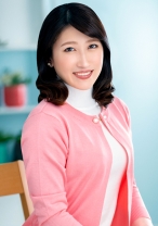 過去の行きずり外人チンコが忘れられず巨根を求め…立派な男根にうっとりしながら乳首を勃起させるスケベ妻に中出し!