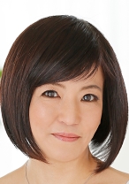 Hカップ100センチ爆乳の専業主婦いずみ40歳。マニア垂涎のわき毛ボーボー陰毛ツルツル奥様ハメ潮でスパーク！