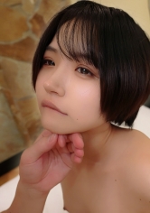 文武両道の真面目ちゃんからまさかの出演依頼！？覚悟を決めた痩せ型貧乳ちゃんが小柄な体を捩らせながら大人のセックスを懸命に受け入れる衝撃ハメ撮り！