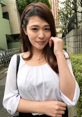 初芝やよい 34歳 中出し熟女