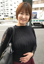 守谷たかこ 52歳 中出し熟女