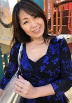 さなえ 48歳 中出し熟女