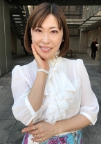 かすみ 52歳 中出し熟女