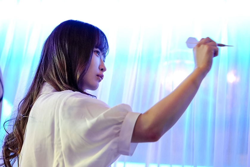 出会いアプリで知り合った元ギャルと飲みに行ったら昼間っから速攻ホテルw 即チンパクする彼氏持ちチャラEカップとナマ挿入中出しセックス_0