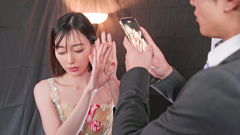 嫌いな同僚に弱みを握られ、好き放題され堕ちた美人OL 蒼山愛奈 画像4