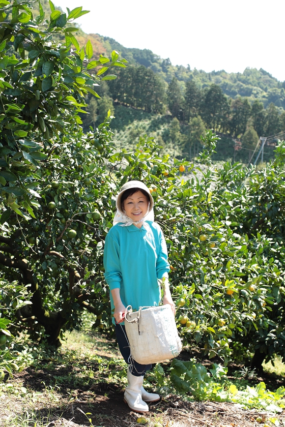 ＃可愛すぎるおばさん 2 何気ない仕草や笑顔が愛くるしくて抱きしめたい思わず「いいね！」をポチりまくりたくなる五十路熟女 12人4時間_7