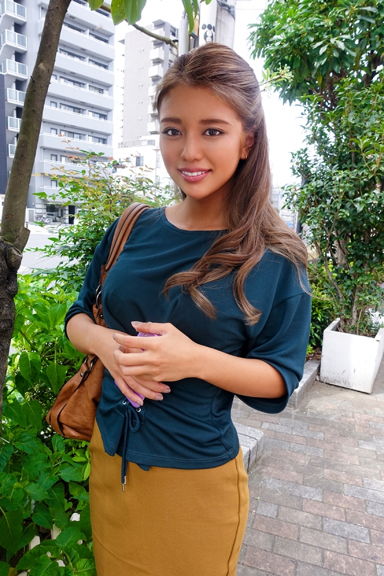 「出会える系」アプリ即ヤリ中出し 俺のチ○ポのイイ部分を探るような卑猥手コキが女神すぎるエステティシャンと会いました。清楚風くそビッチ6人 5時間_11