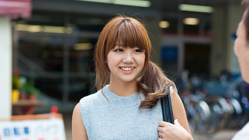 「絶対に内緒にして下さいね？」あなたの知り合いが絶対います・・・うっかりナンパされ、流されてセックス・・・まさかのAV流出 魔が差したご近所妻12人240分8 画像1