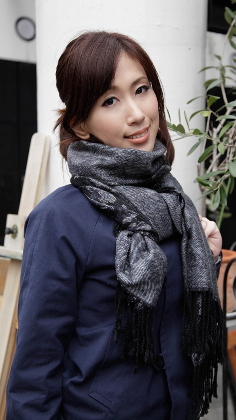 【清楚で品良くセレブな人妻たち】ナンパ中出し ラグジュアリーエロス 36人8時間SP_4