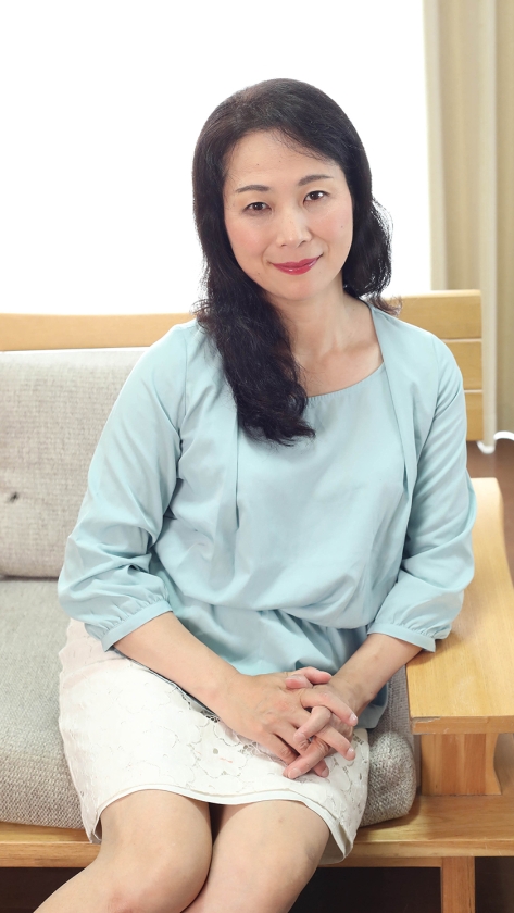 遅咲き熟女 良き妻・良き母を務めてきた遊びを知らないお堅い女が・・・過呼吸になるほどの濃密なSEX 20人4時間12 画像3