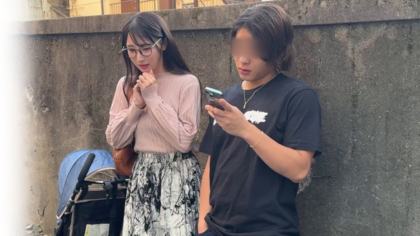 ホスト狂いのシンママは貢ぐちゃん。ドMご奉仕勘違い女。 小野坂ゆいか 画像5