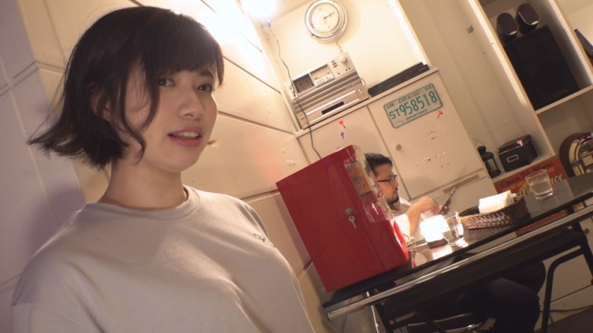 親友彼氏を夜這いNTR。欲望に敗れ、寝ている親友の真横で親友彼氏とハメまくる本気で濃厚な孕ませ性交 石原希望1