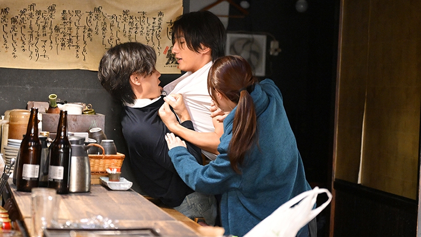 『灯りが落ちる前に』すれ違った兄弟を繋ぐ夜。寄り添った3人ー。 画像10