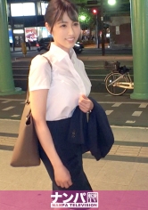 マジ軟派、初撮。 1524 彼氏の浮気が発覚して傷心中の美人OLをお酒で釣ってホテルに連れ込み成功！慰める為と体に触れると抵抗していた力が徐々に抜け…巨乳を揺らしながら背をのけ反らせて大絶頂！