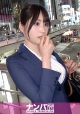 マジ軟派、初撮。 2039 品があって真面目かと思いきや、乳首を勃起させてよがりまくる敏感体質のどスケベな高身長スレンダー国語教師を渋谷でナンパ！遠距離恋愛の彼氏に内緒で一夜限りのNTRセックス。黒ストッキングは破るために履くものですw_img