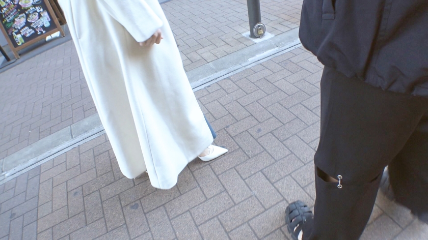 sp-200GANA-3223 黒木奈美 AVレビュー マジ軟派、初撮。 2175 黒髪ロングの清楚系美女は実はドスケベ筋肉女子！三人の経験人数を暴露&濃密筋トレSEXで理性崩壊！高速ピストンに汗だくビチャビチャで顔赤くなる姿がエロすぎる！！ 画像シーン03