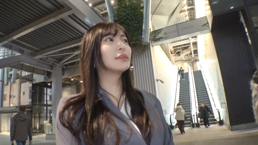 超絶美人神ボディの持ち主を渋谷でナンパ！自慢の手コキテクニック披露でイカせられそうに！綺麗な黒髪ロングとGカップのおっぱいを揺らして騎乗位で責めまくる姿に悶絶必須！ マジ軟派、初撮。 2205 ｜ 200GANA-3259 画像2 200gana-3259