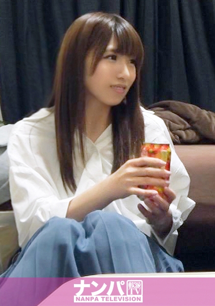 百戦錬磨のナンパ師のヤリ部屋で、連れ込みSEX隠し撮り 121 お酒を飲みながらエロい雰囲気に持っていくと最初はダメダメ言いながらも乳首を弄ると反応が良くなっていき…最後は自ら挿入し大胆な腰振りを披露♪